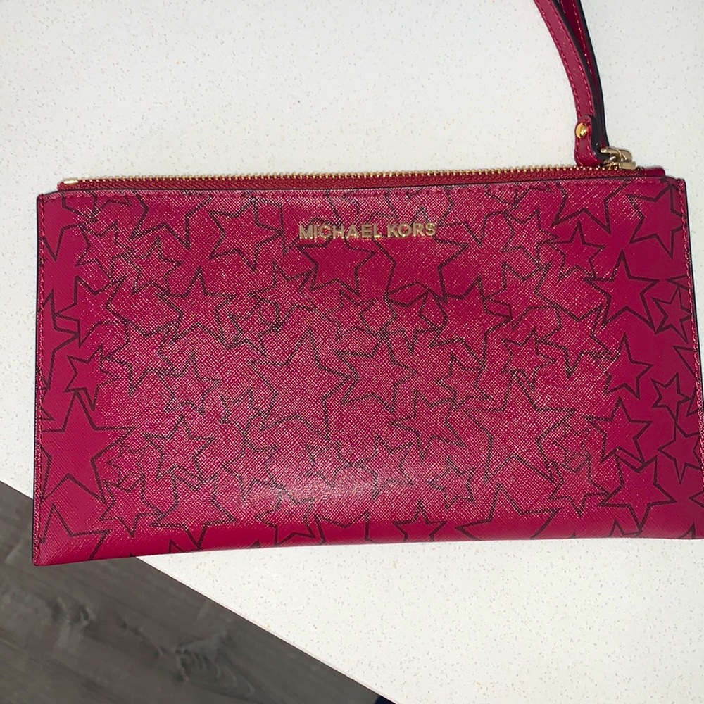 Michael Kors wristlet